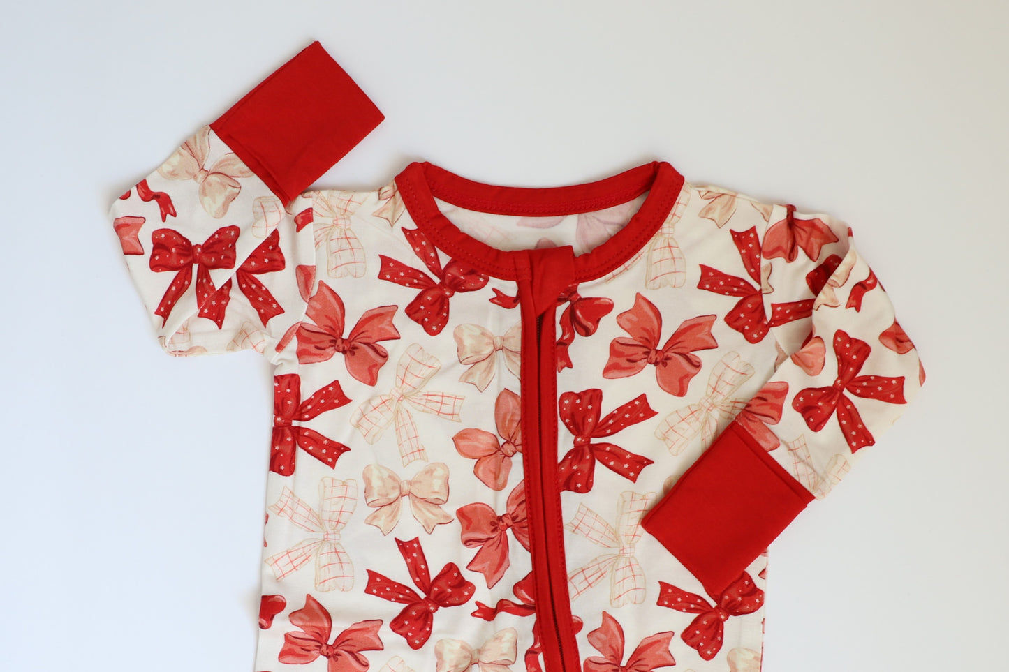 RED BOWS CONVERTIBLE ZIPPY